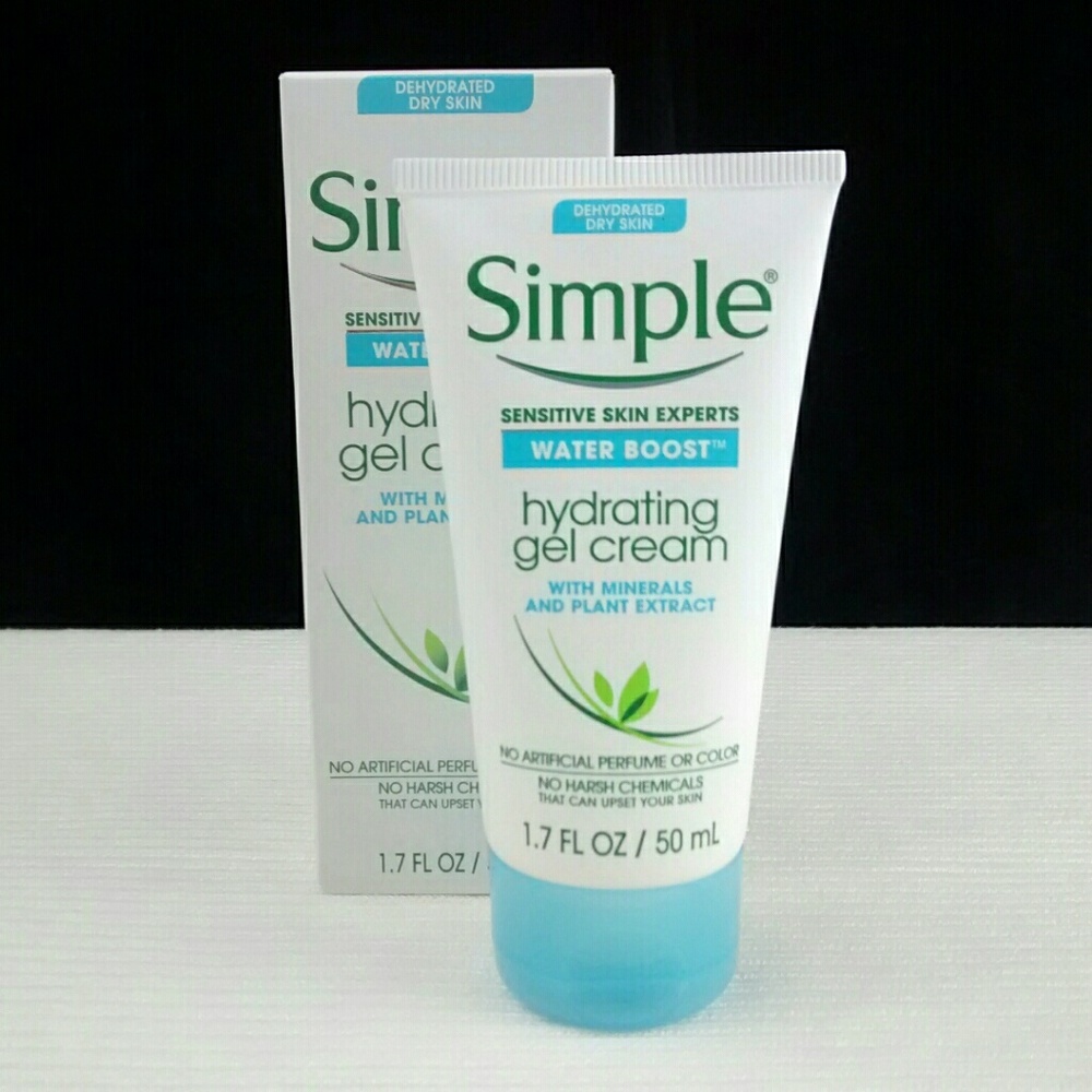 Simple Hydrating Gel Cream Dehydrated Dry Skin